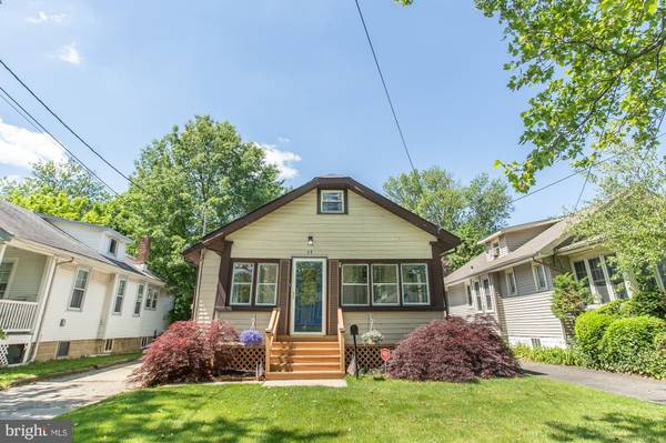 64 HARDING AVE, Oaklyn, NJ 08107