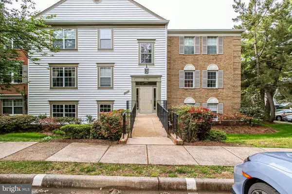 Falls Church, VA 22042,7753 NEW PROVIDENCE DR #81