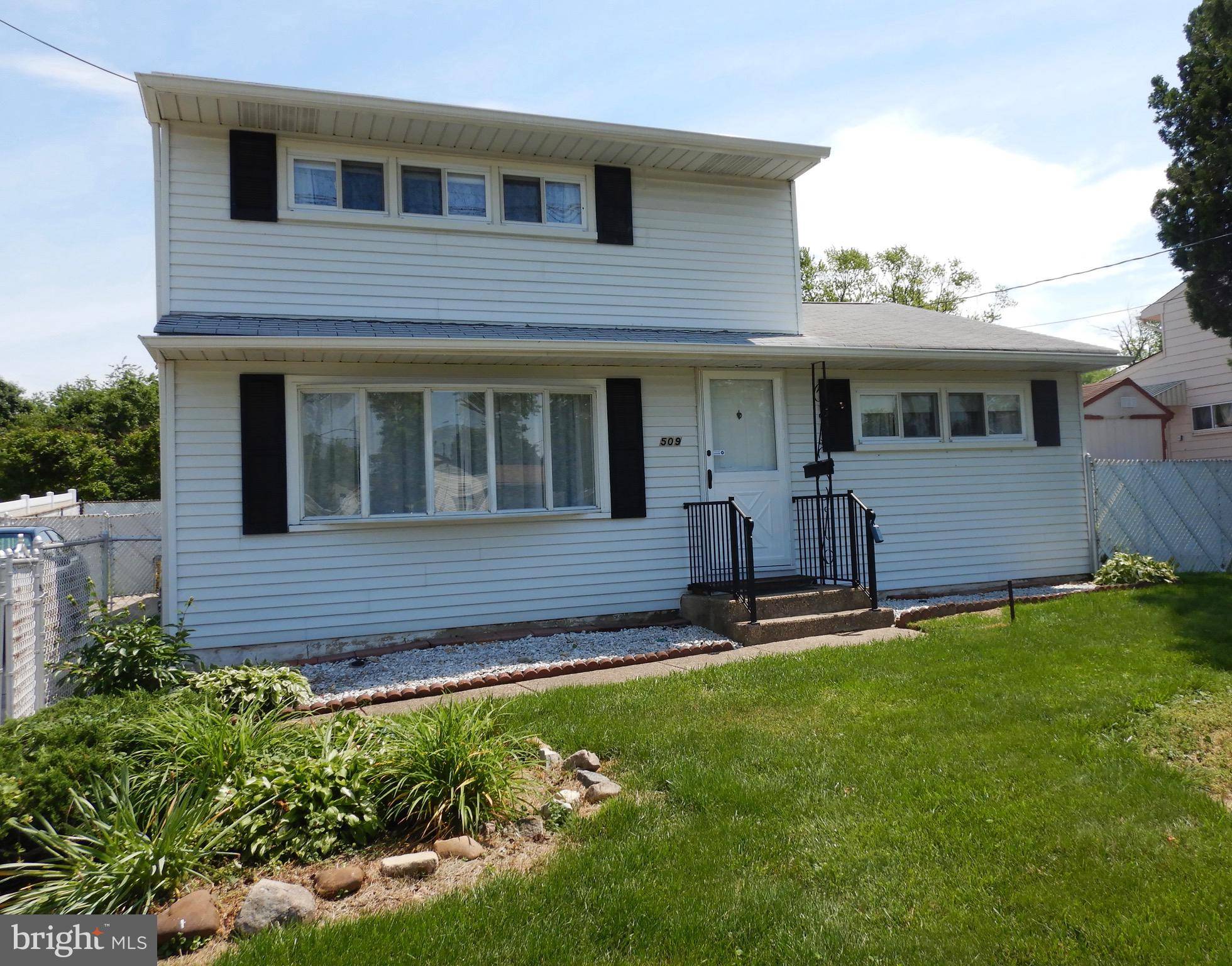 509 N COLES AVE, Maple Shade, NJ 08052