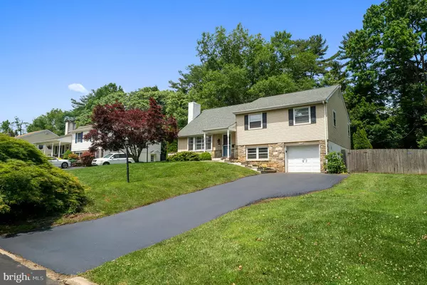 Lafayette Hill, PA 19444,4046 MACNIFF DR