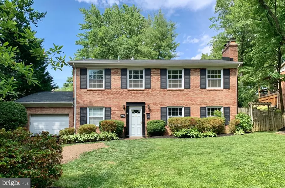 3303 PRINCE WILLIAM DR, Fairfax, VA 22031