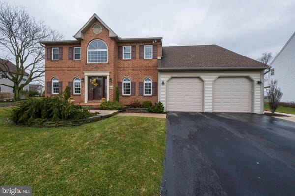 80 BROOKFIELD DR, Fleetwood, PA 19522