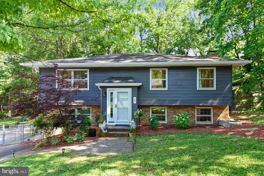 101 PINE DR, Annapolis, MD 21403