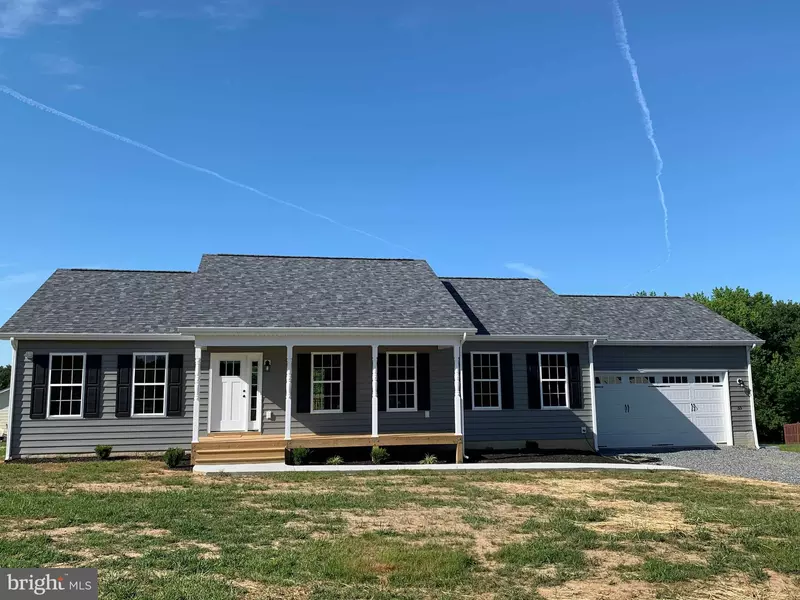 33 ANNA COVES CT, Mineral, VA 23117