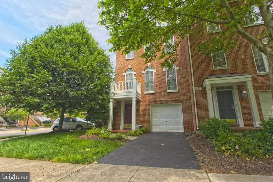 4227 UPPER PARK DR, Fairfax, VA 22030