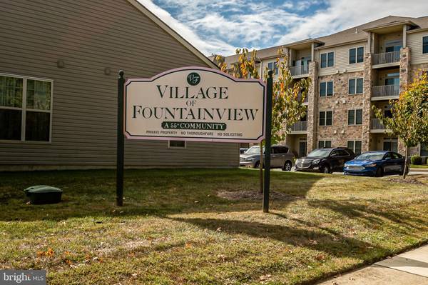 3000 FOUNTAINVIEW CIR #215, Newark, DE 19713