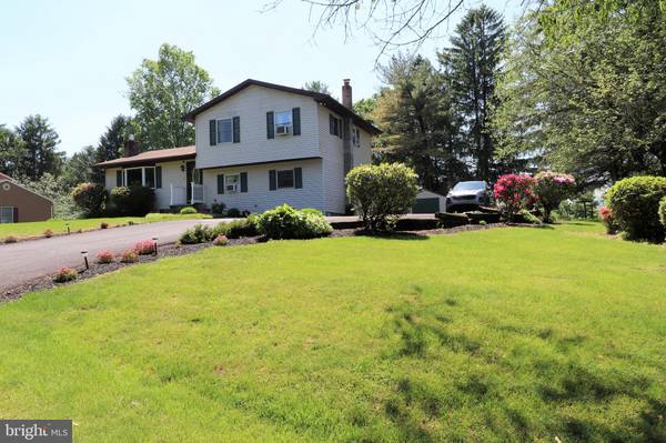 Pine Grove, PA 17963,16 PINE CONE DR