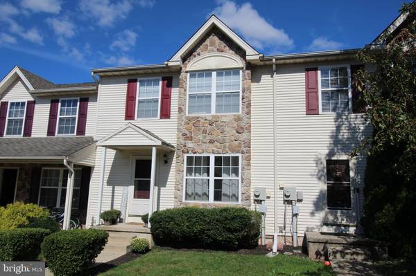 964 DOGWOOD LN, Collegeville, PA 19426