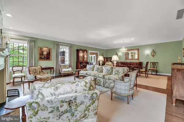 Lutherville Timonium, MD 21093,613 BRIGHTWOOD CLUB DR