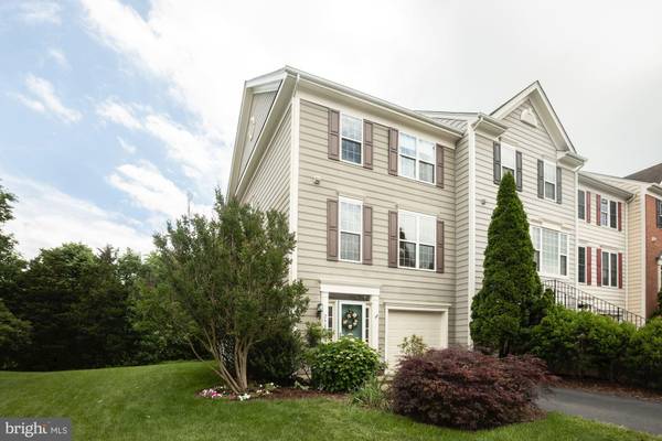 240 CONNERY TER SW, Leesburg, VA 20175