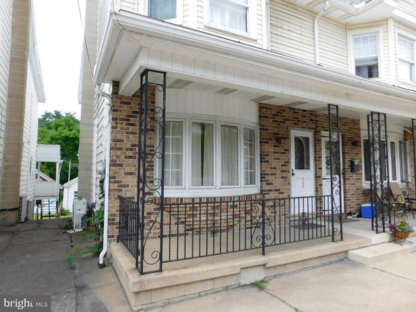 549 E BROAD ST, Tamaqua, PA 18252