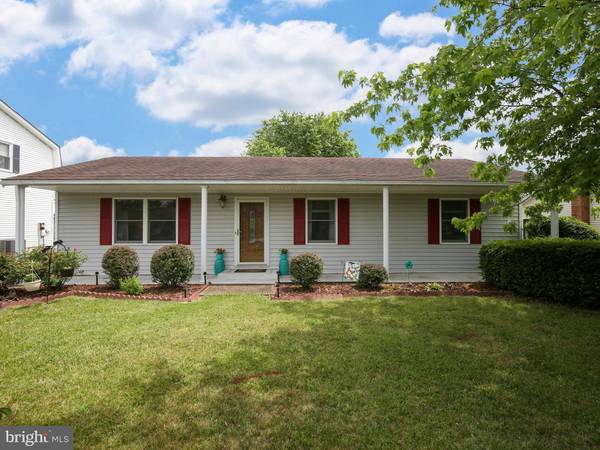 306 CHINKAPIN DR, Stephens City, VA 22655