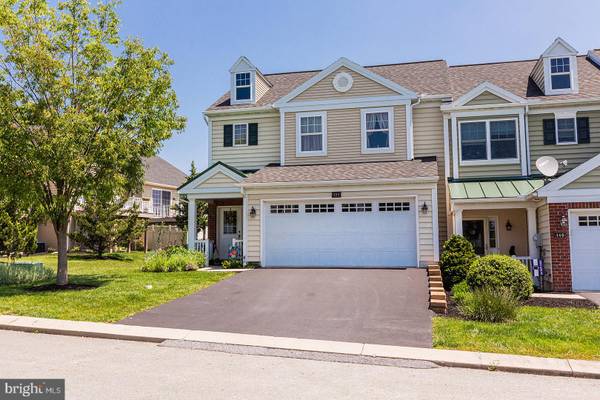 Millersville, PA 17551,153 COPPERSTONE CT