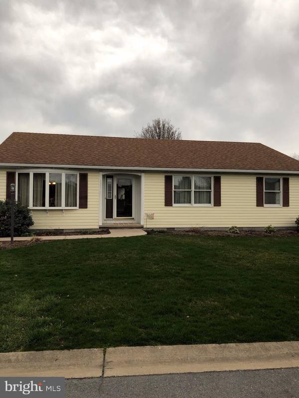 168 BAUMGARDNER DR, Greencastle, PA 17225