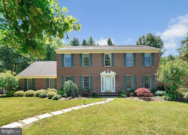 7 VILLA DR, Princeton Junction, NJ 08550