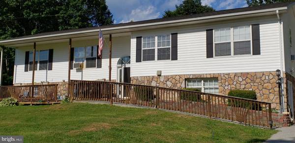 690 LOOP RD, Front Royal, VA 22630