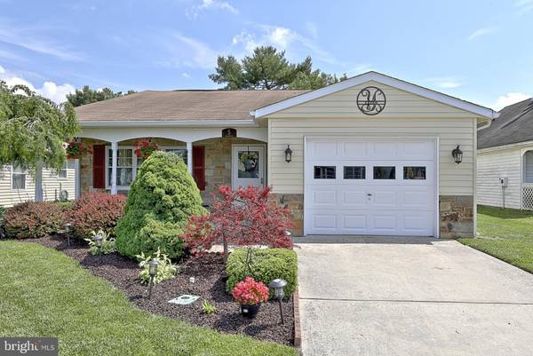 5 MARLBOROUGH DR, Southampton, NJ 08088