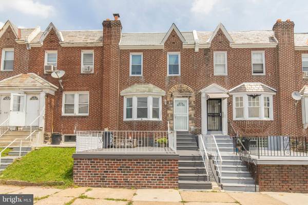 561 E COMLY ST, Philadelphia, PA 19120