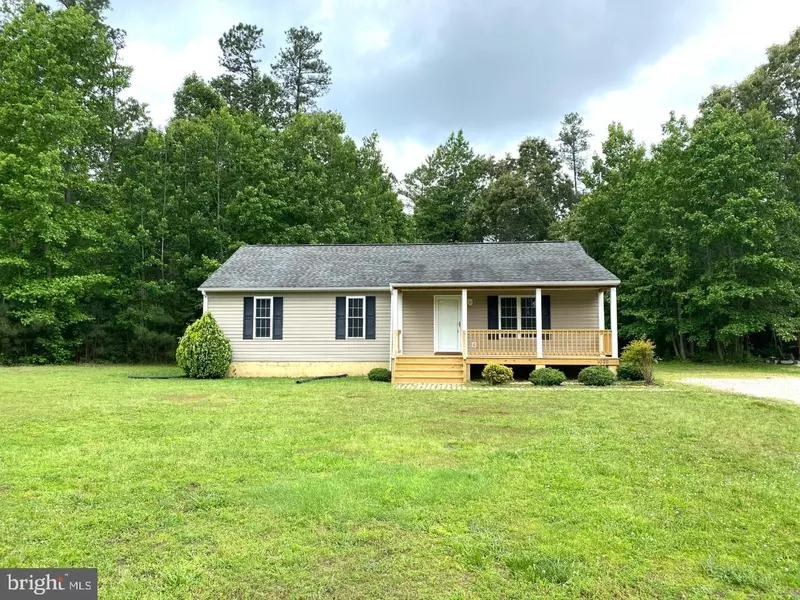 1079 TUSCARORA RD, Dunnsville, VA 22454