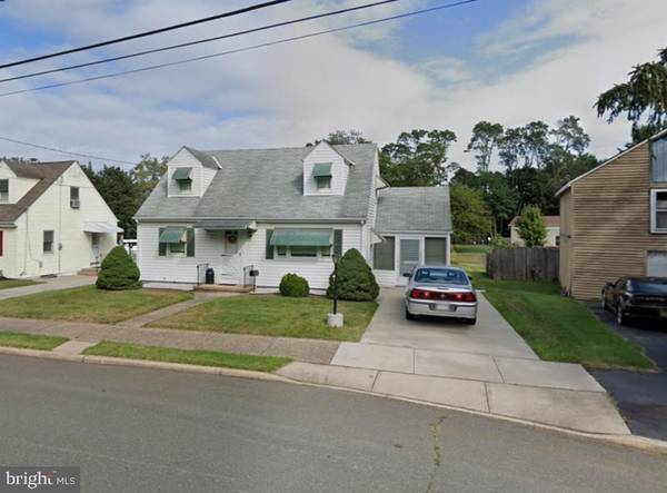 22 SADIE ST, Hamilton Township, NJ 08619