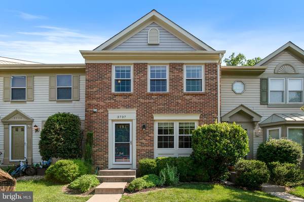 3737 MAZEWOOD LN, Fairfax, VA 22033