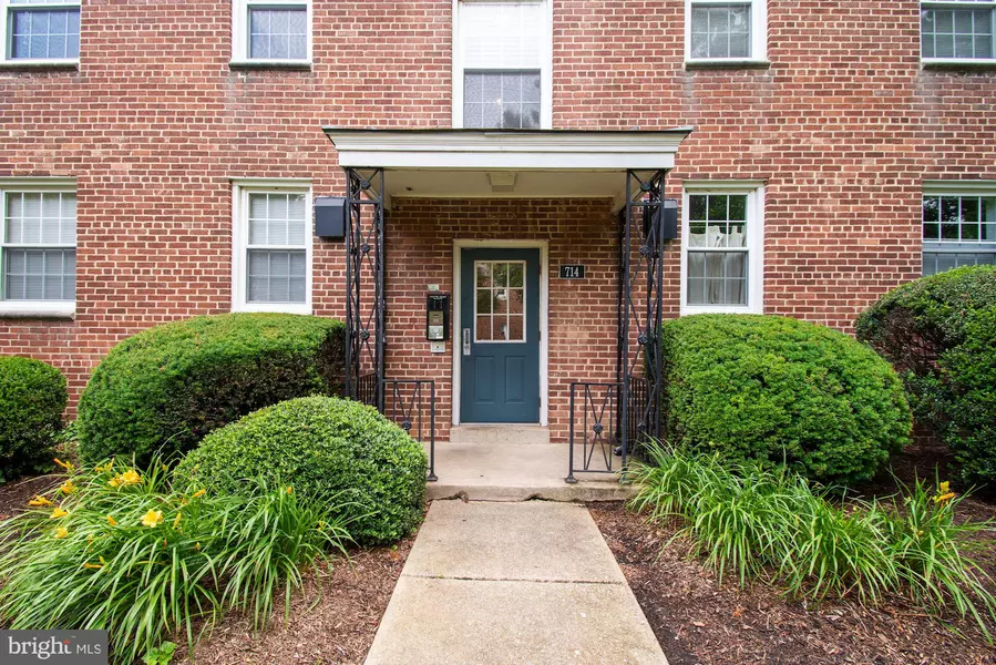 714 S FAYETTE ST #21, Alexandria, VA 22314