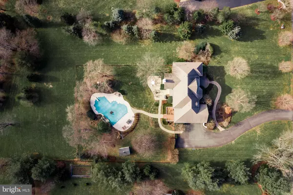 Titusville, NJ 08560,4 BROOKSIDE DR