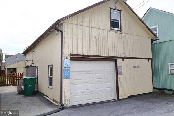 Manheim, PA 17545,334 W HIGH ST