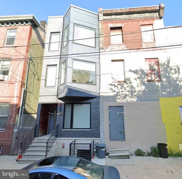 1209 N FRANKLIN ST, Philadelphia, PA 19122