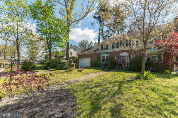 70 N WOODLAND AVE, Woodbury, NJ 08096