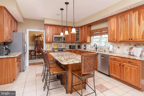 Swedesboro, NJ 08085,16 REGALS CT