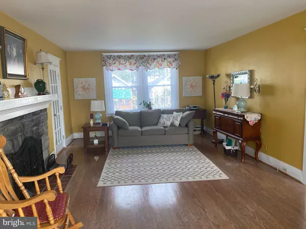 Drexel Hill, PA 19026,3804 SOMMERS AVE