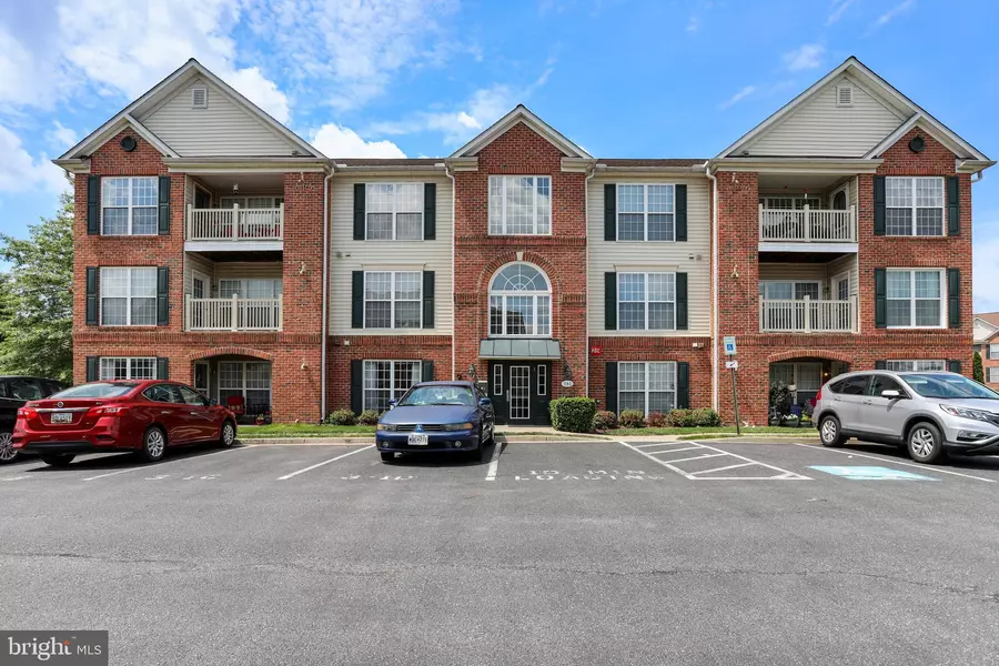 593 CAWLEY DR #3 2D, Frederick, MD 21703