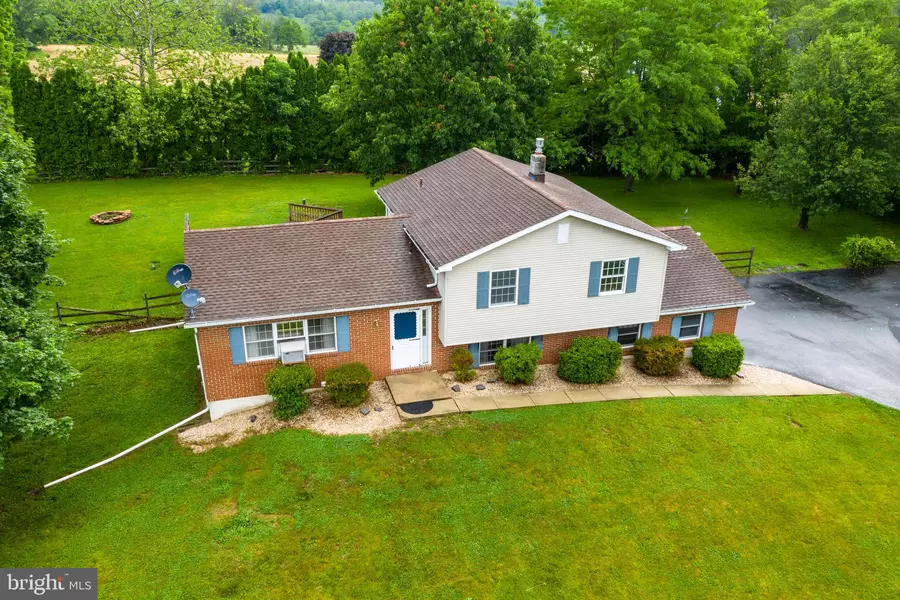 227 PINE FORGE RD, Douglassville, PA 19518