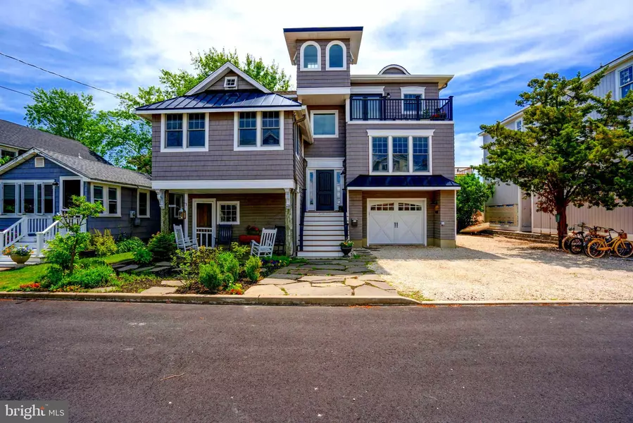 1812 BAY TER, Ship Bottom, NJ 08008