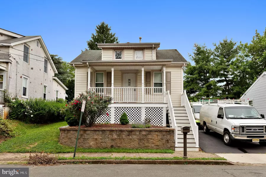 13 HAZELHURST AVE, Ewing, NJ 08638