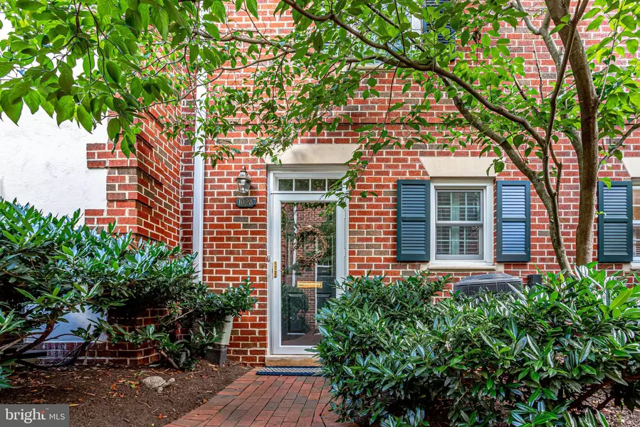 1028 N ROYAL ST, Alexandria, VA 22314