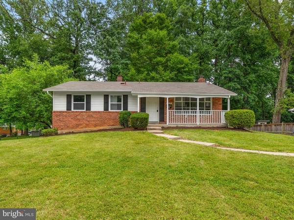 4112 LANDGREEN ST, Rockville, MD 20853