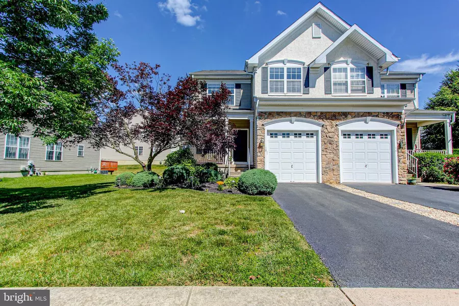 16 VALLEY VIEW DR, Yardley, PA 19067