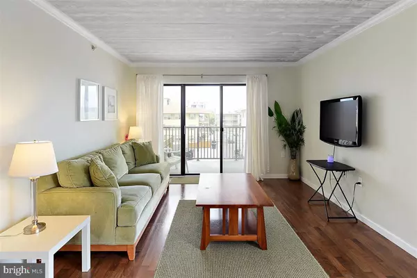 Ocean City, MD 21842,5801 ATLANTIC AVE #301