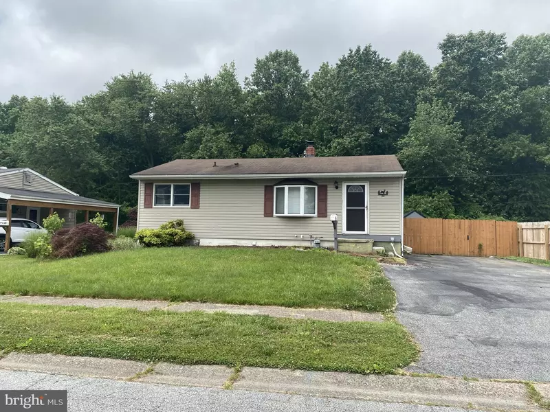 22 HOLDEN DR, New Castle, DE 19720