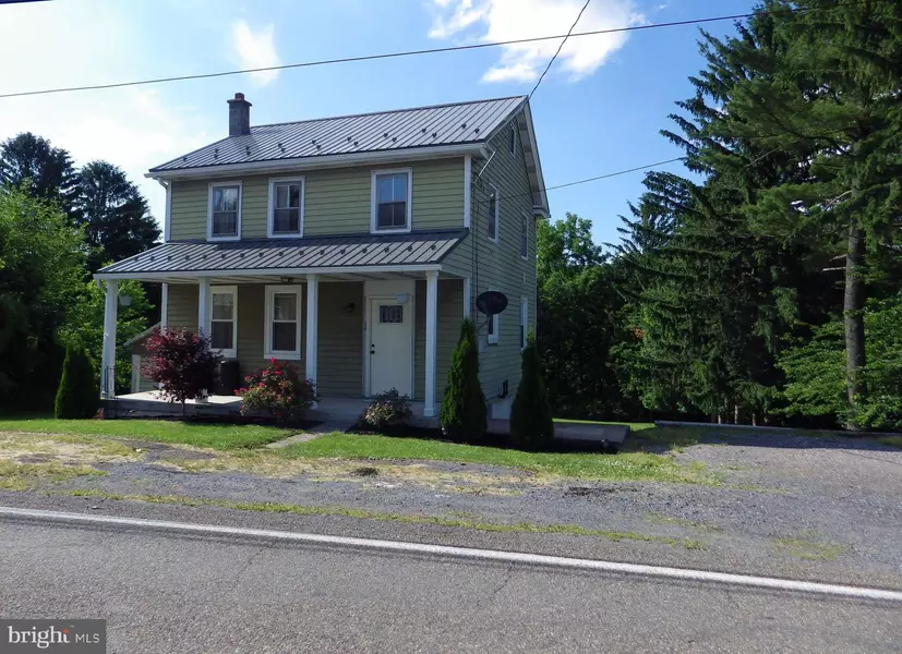 1308 W MAIN ST, Valley View, PA 17983