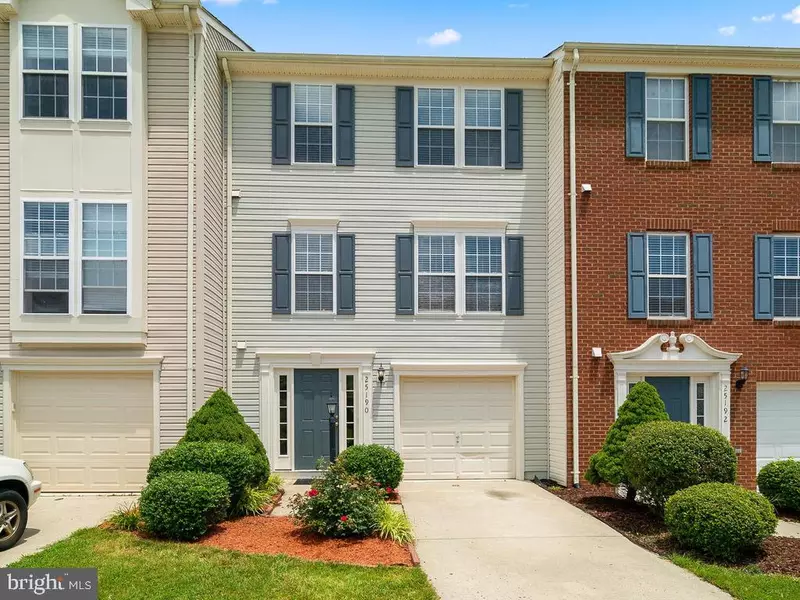 25190 DESTINATION SQ, Aldie, VA 20105