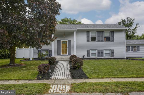 284 CAMPFIELD RD, Newark, DE 19713