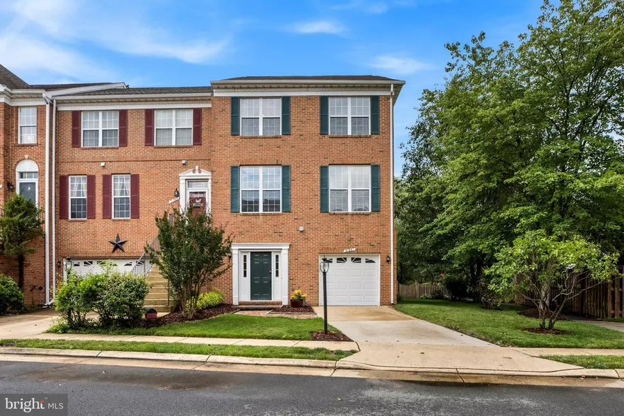 21361 SAWYER SQ, Ashburn, VA 20147