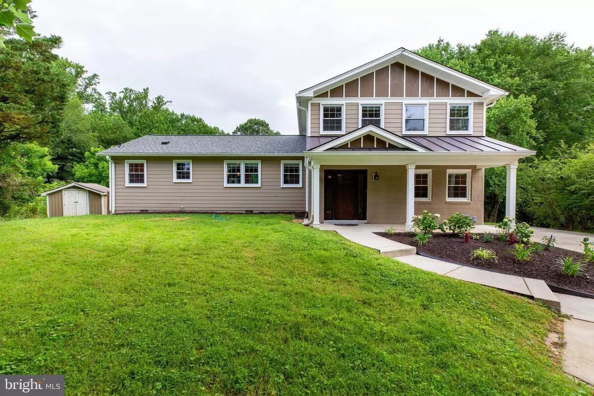 Oakton, VA 22124,10808 MANTILLA CT