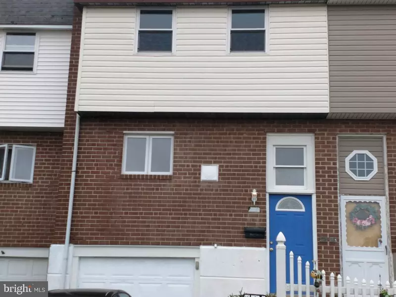 3605 PRINCE CIR, Philadelphia, PA 19114