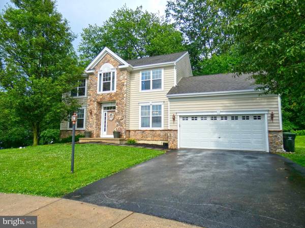 2763 STOCKLEY LN, Downingtown, PA 19335