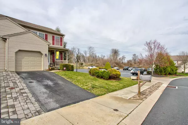 Lancaster, PA 17603,1088 STERLING PL