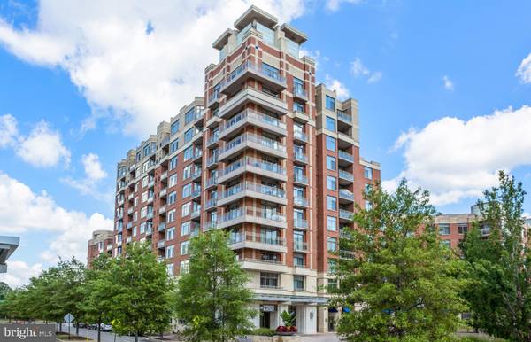 3650 S GLEBE RD #363, Arlington, VA 22202